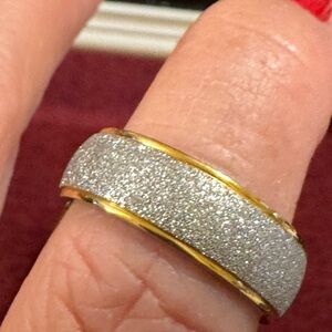Men’s gold tone stainless steel crystal encrusted ring band